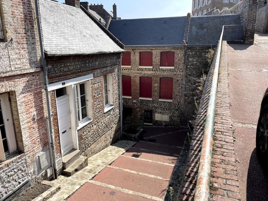 Nouveau! La P Tite Maison Sur Le Port, Maison De Pecheurs, Renovee Saint-Valery-en-Caux Exteriör bild